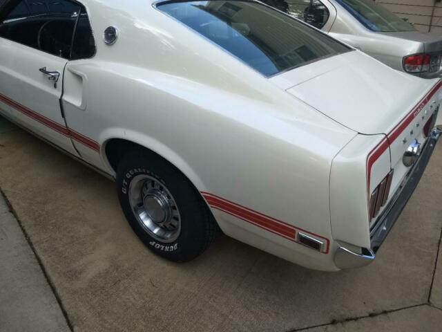 1969 White Ford Mustang Fastback