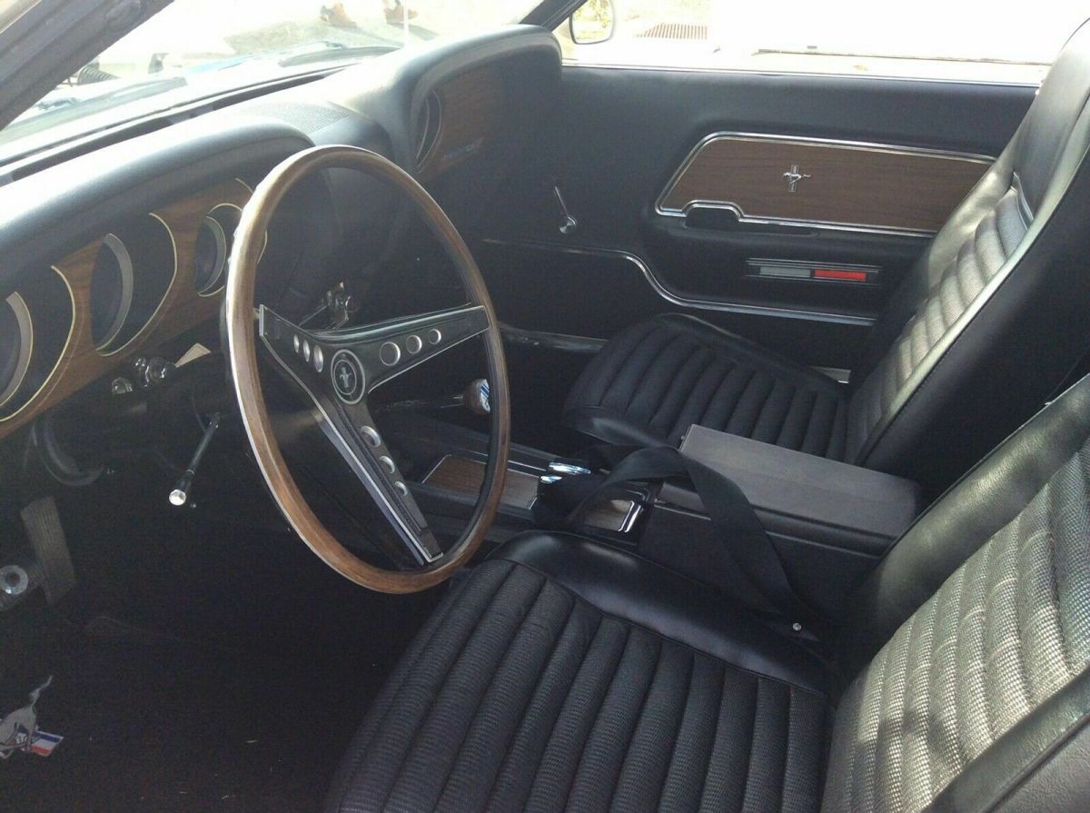 1969 White Ford Mustang