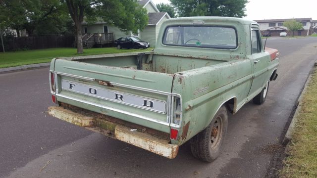 1969 Green Ford F-100