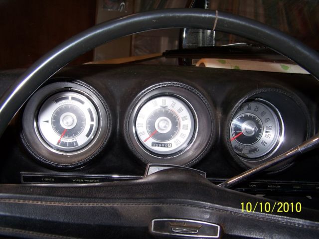 1969 candy apple red Ford Torino 2 dor