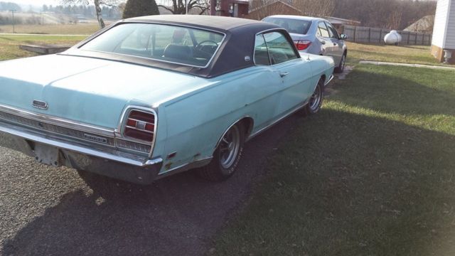 19690000 Aztec Aqua Ford Torino U/K