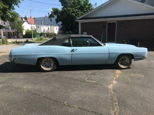 1969 Blue Ford E-Series Van