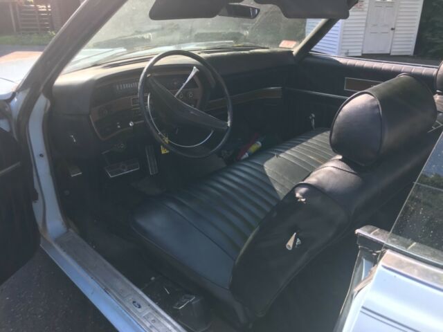 1969 Blue Ford E-Series Van