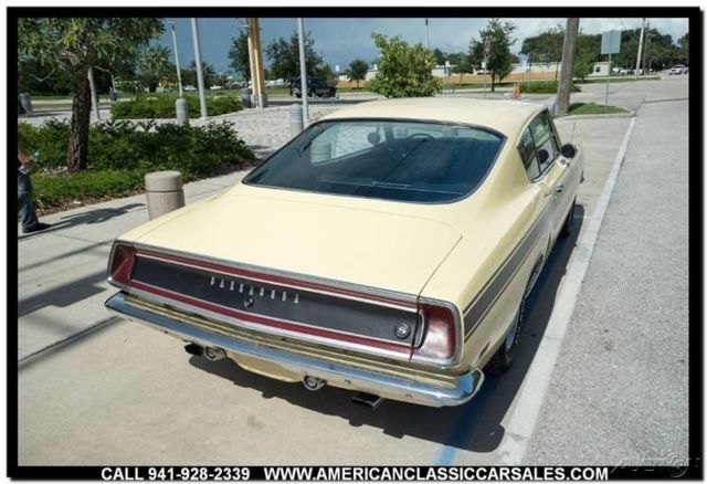1969 Yellow Plymouth Barracuda