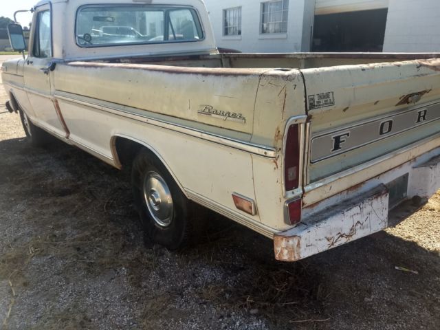 1969 Ford F-100