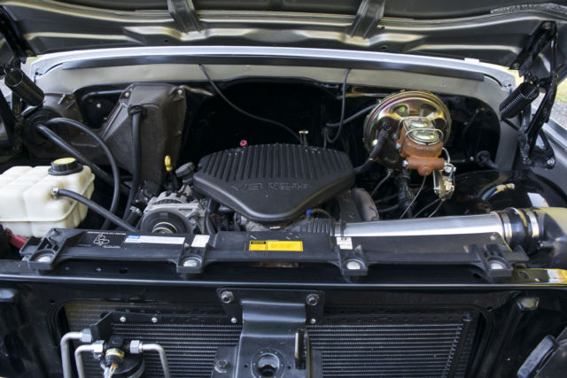 1969 Silver GMC C10 / C15 Standard Cab Pickup