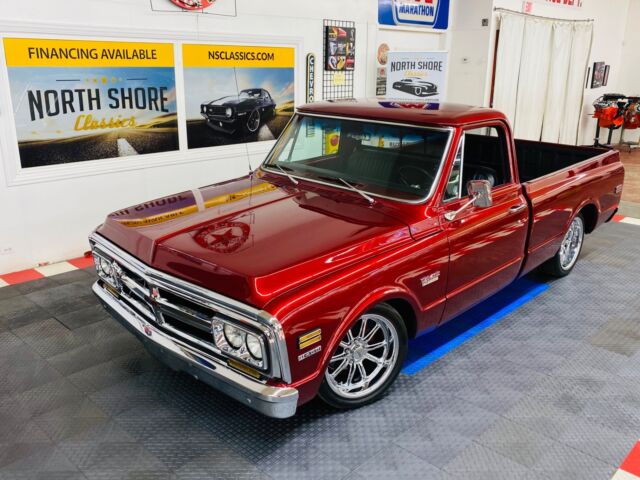 1969 Red GMC C15 Pick-Up