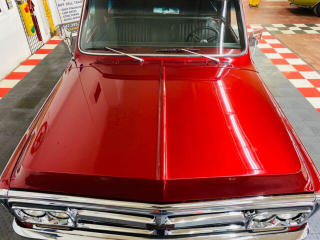 1969 Red GMC C15 Pick-Up