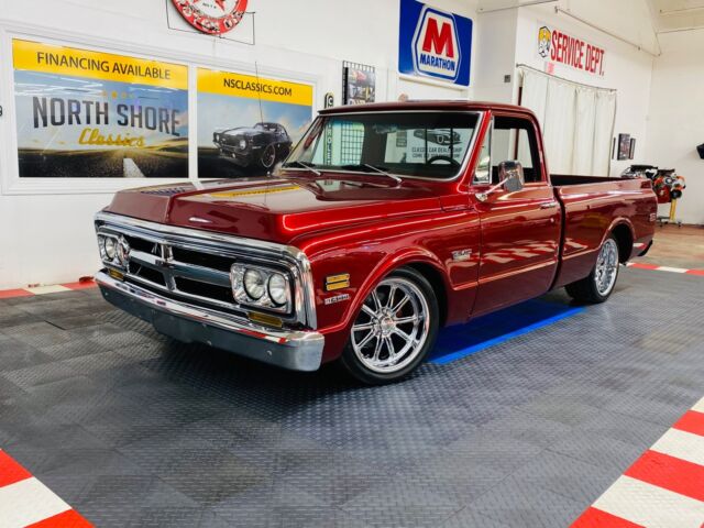 1969 Red GMC C15 Pick-Up
