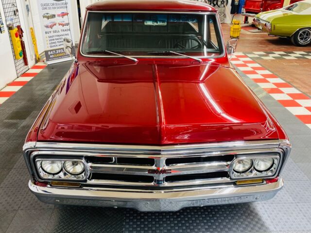 1969 Red GMC C15 Pick-Up