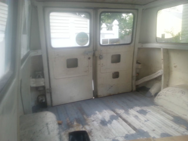 1969 Blue GMC G-10 Sportvan Window Van