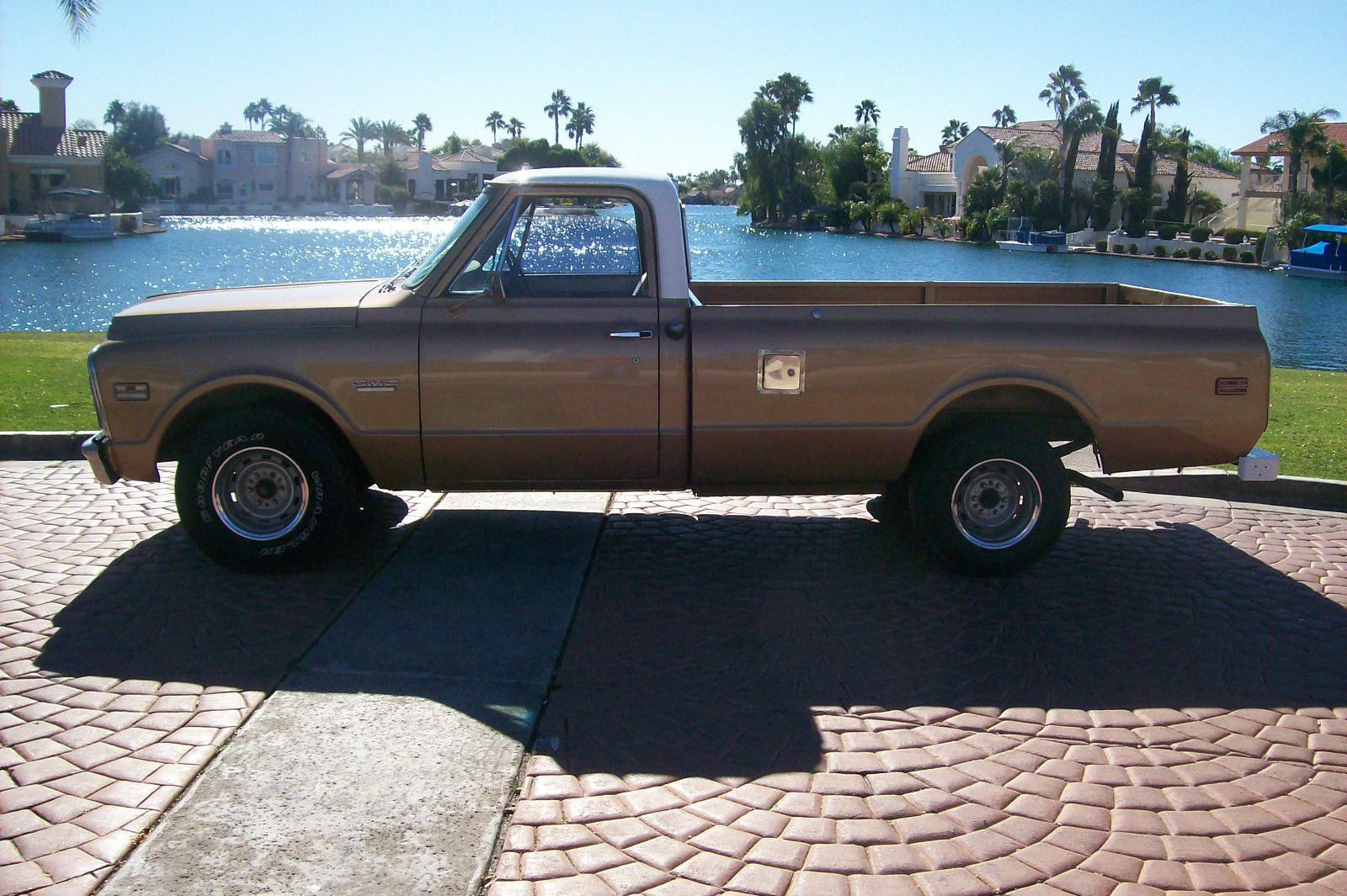 1969 Gold GMC Sierra 1500 TRUCK