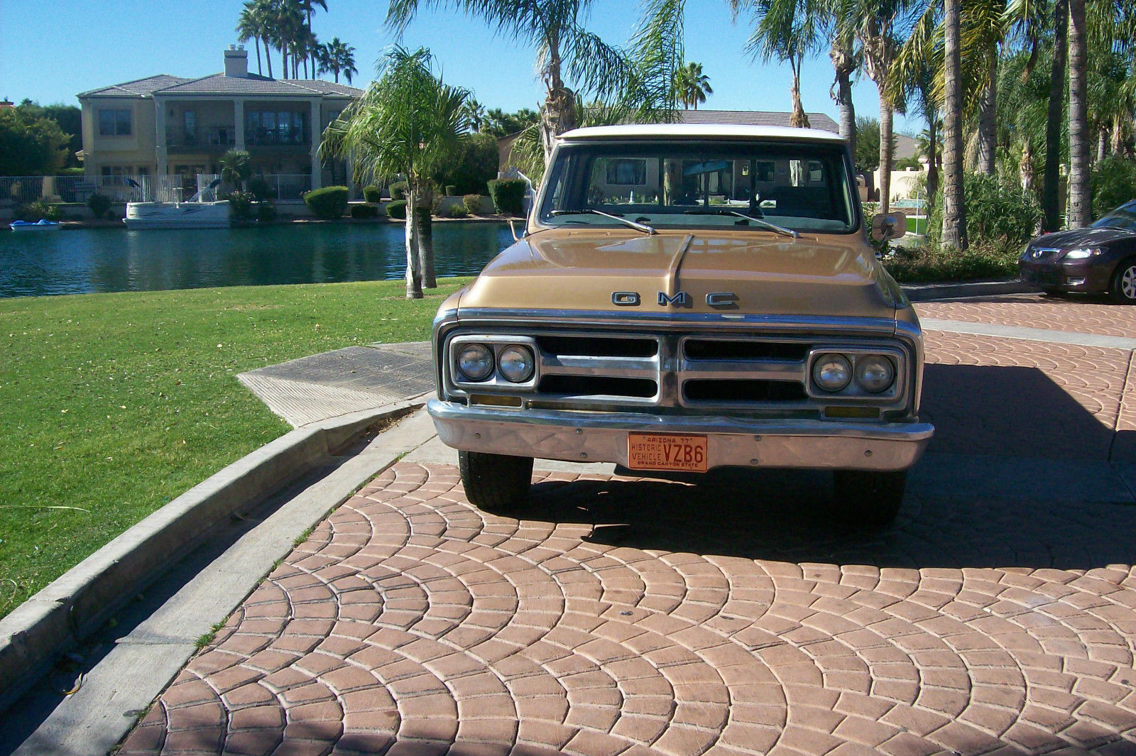 1969 Gold GMC Sierra 1500 TRUCK