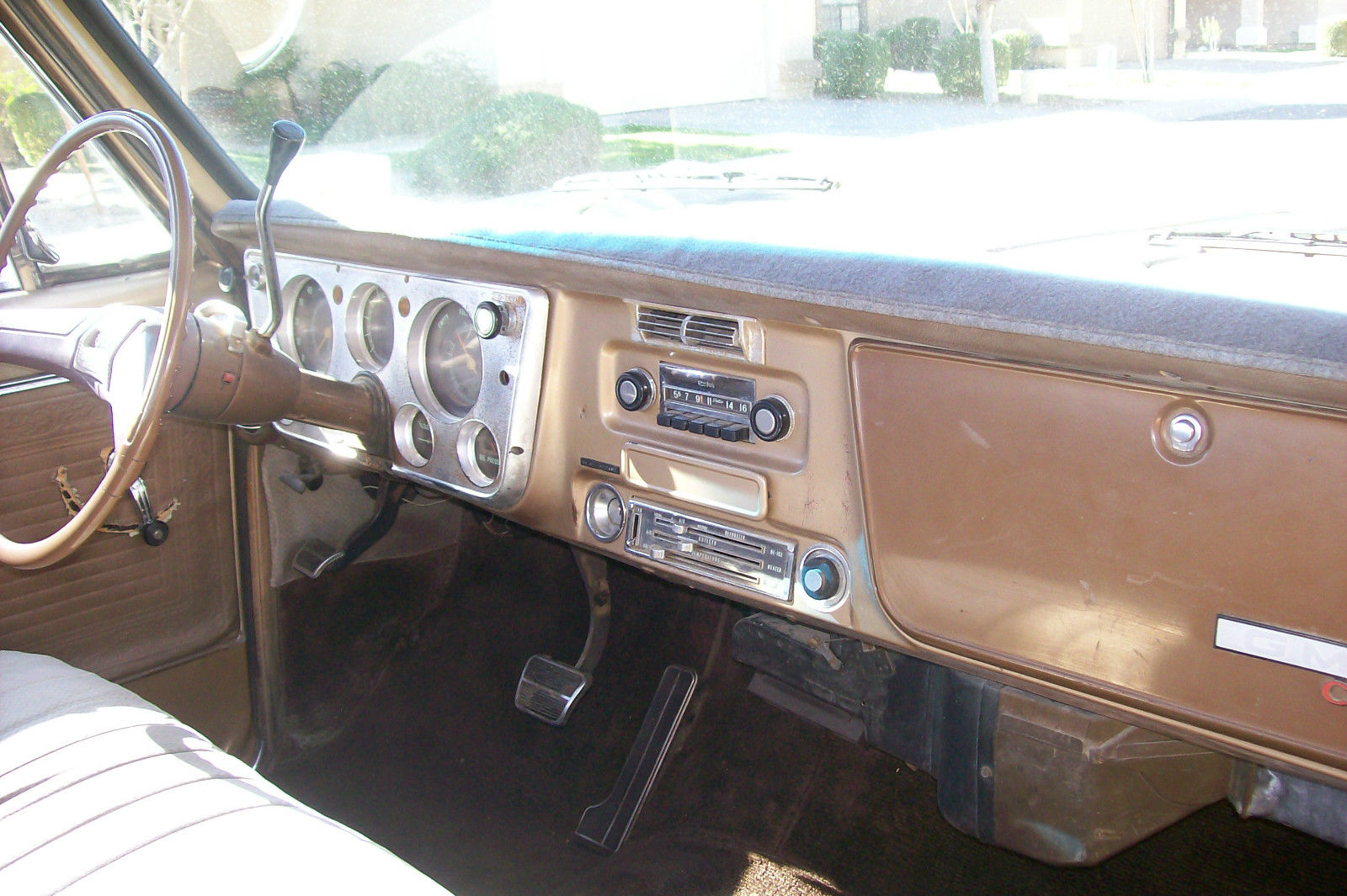 1969 Gold GMC Sierra 1500 TRUCK