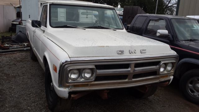 1969 White GMC Sierra 1500 LWB 