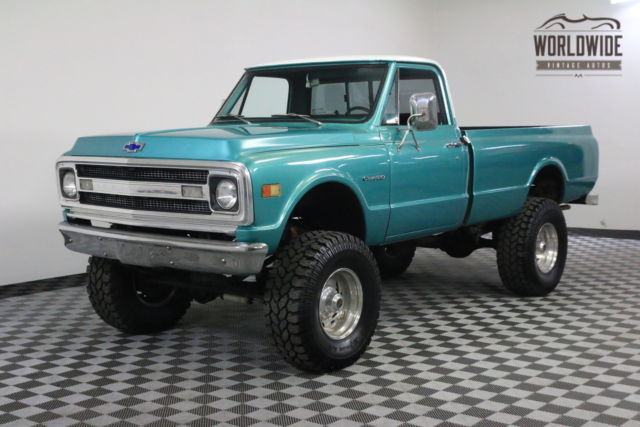 1969 Green Chevrolet C20
