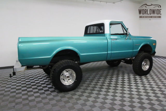 1969 Green Chevrolet C20