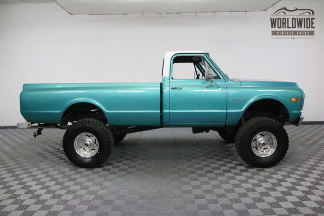 1969 Green Chevrolet C20
