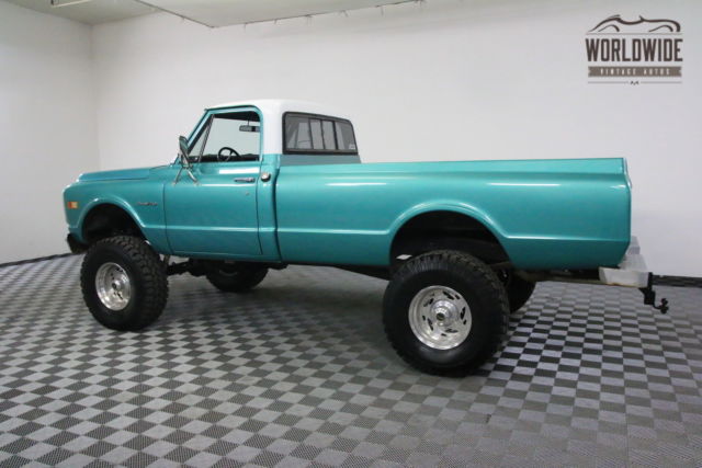 1969 Green Chevrolet C20