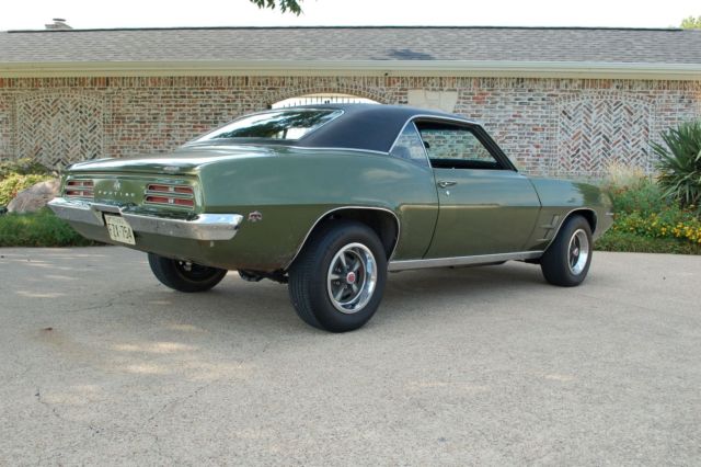 1969 Green Pontiac Firebird Coupe