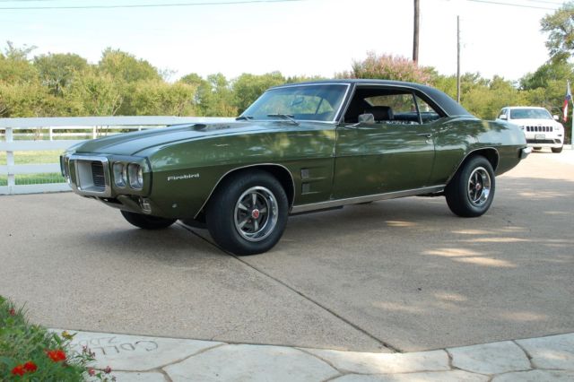 1969 Green Pontiac Firebird Coupe