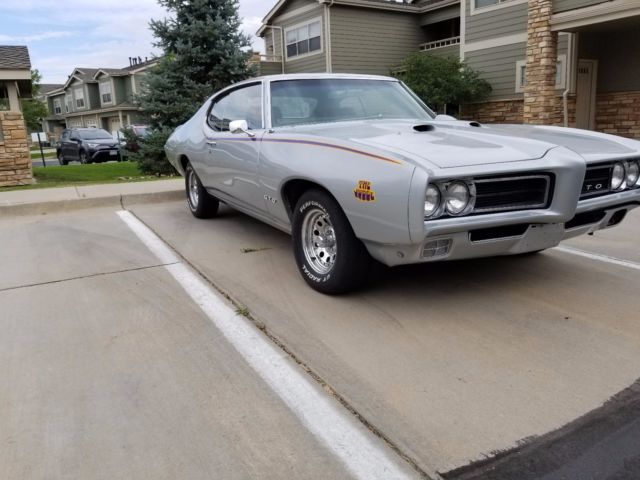 1969 Silver Pontiac GTO Coupe