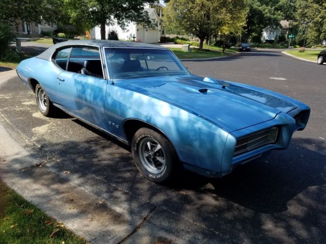 1969 Blue Pontiac GTO Coupe