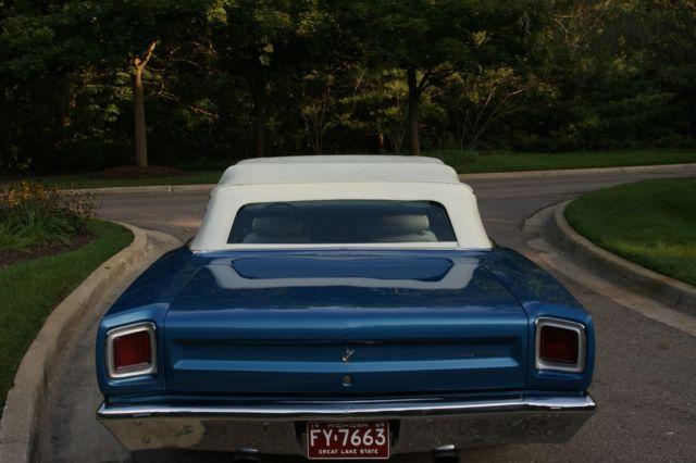 1969 Silver Plymouth Road Runner Coupe