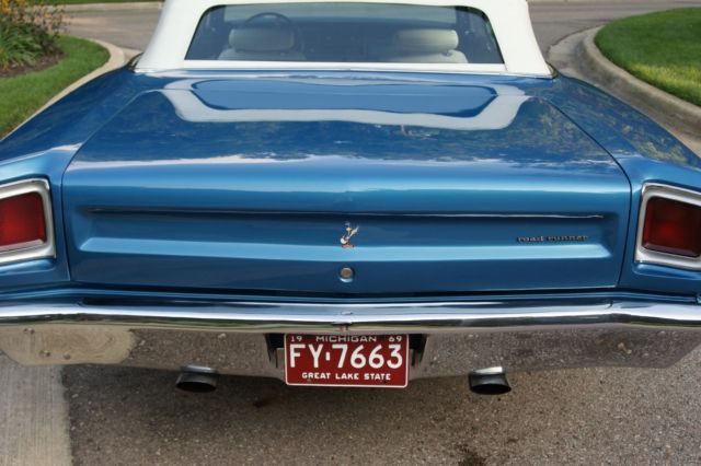 1969 Silver Plymouth Road Runner Coupe