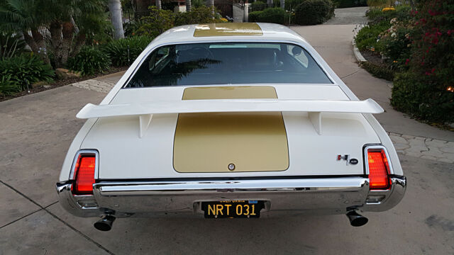 1969 White Oldsmobile Hurst Coupe