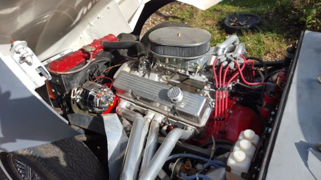 1969 primer Jaguar E-Type Coupe