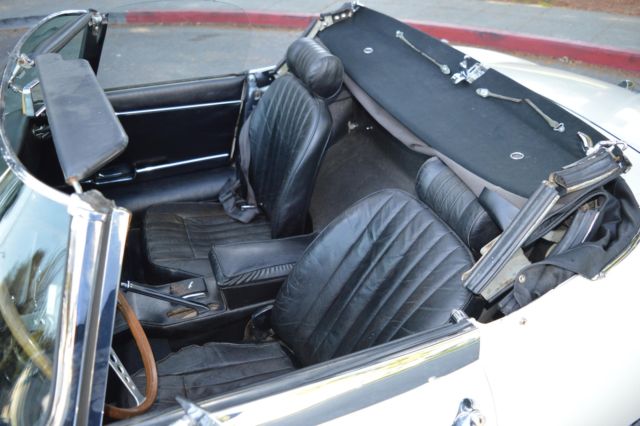 1969 White Jaguar E Type Roadster --