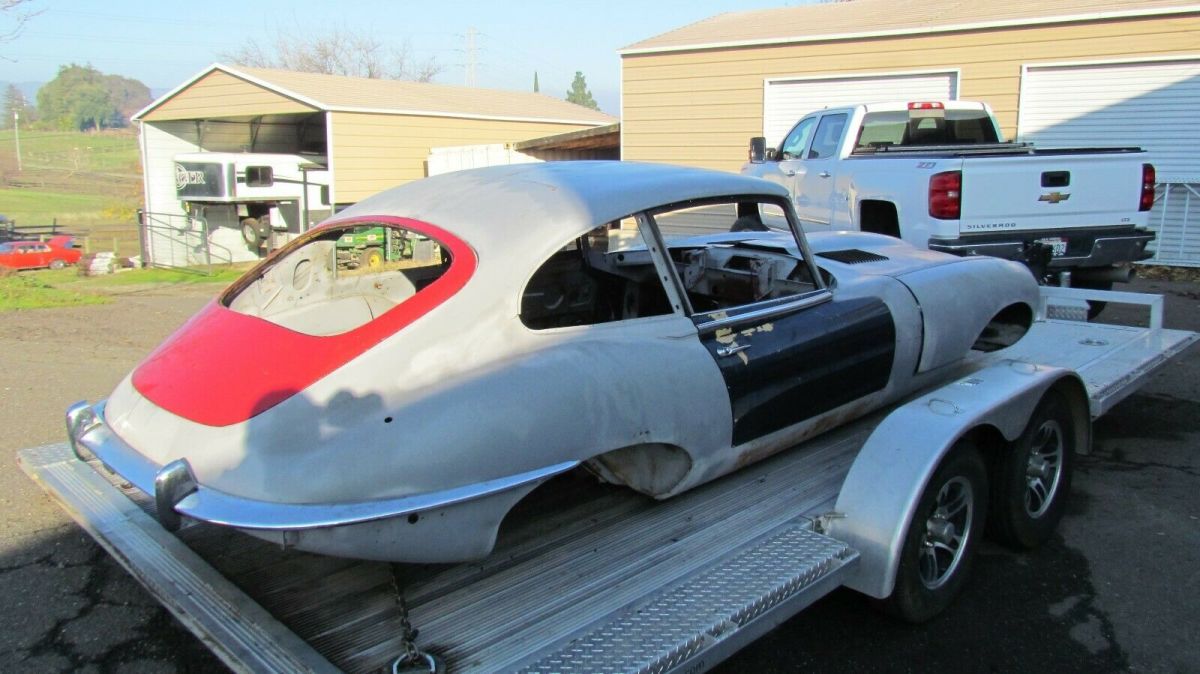 1969 Red Jaguar E-Type Coupe