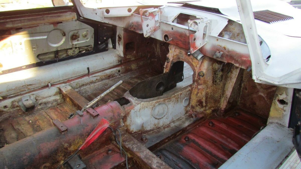 1969 Red Jaguar E-Type Coupe