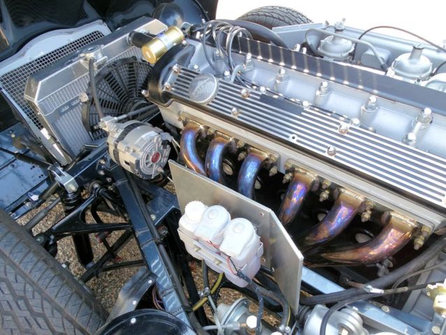 1969 Opalescent Dark Blue Jaguar E-Type