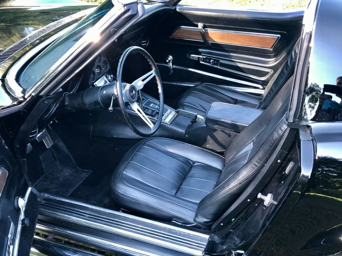 1969 Black Chevrolet Corvette Coupe