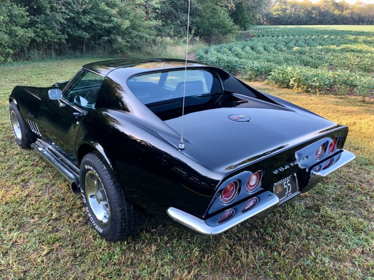 1969 Black Chevrolet Corvette Coupe