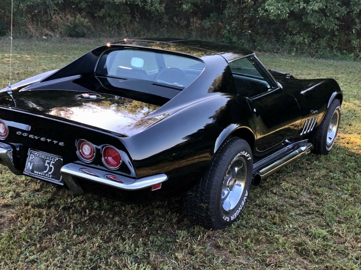 1969 Black Chevrolet Corvette Coupe