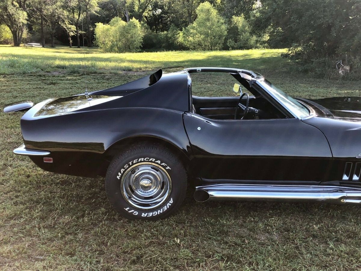 1969 Black Chevrolet Corvette Coupe