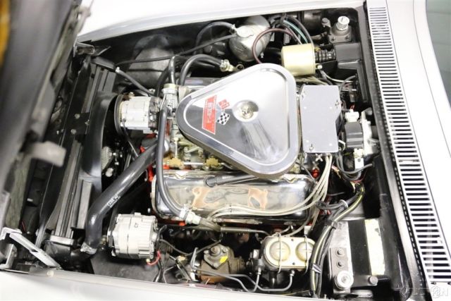 1969 Silver Chevrolet Corvette