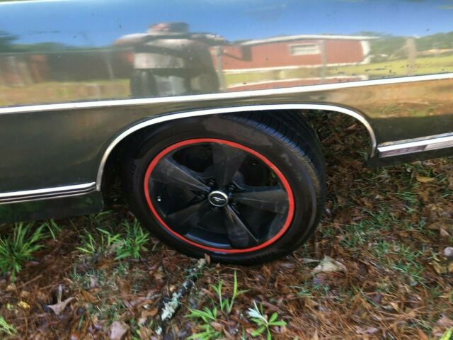 1969 Green Ford LTD Coupe