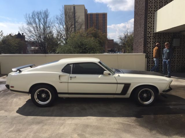 1969 White Ford Mustang