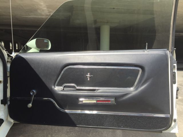 1969 White Ford Mustang