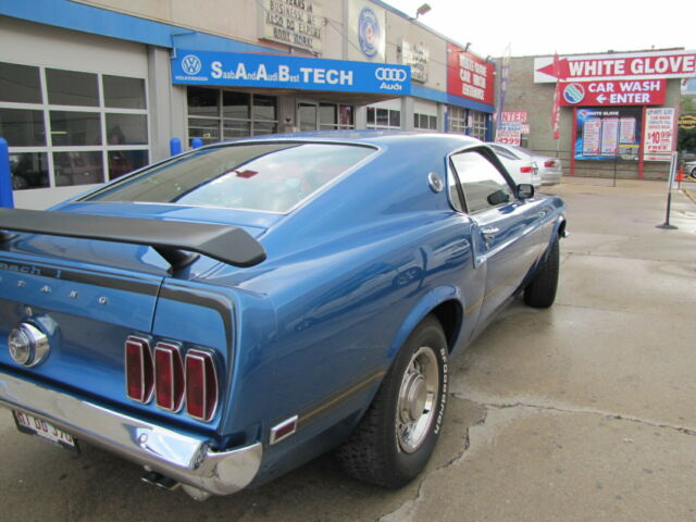 1969 ACAPULCO BLUE Ford Mustang Fastback