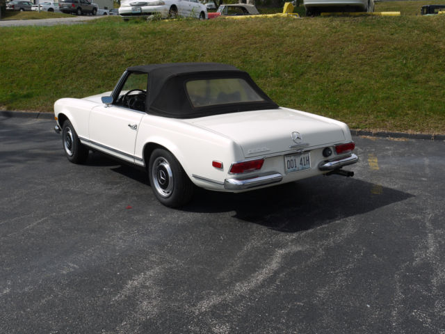 1969 White Mercedes-Benz SL-Class Convertible