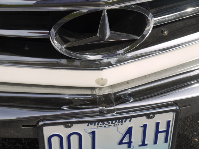 1969 White Mercedes-Benz SL-Class Convertible