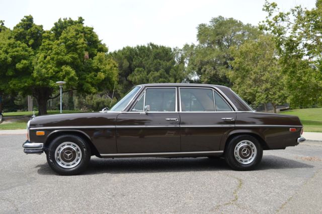 1969 Brown Mercedes-Benz 200-Series Sedan