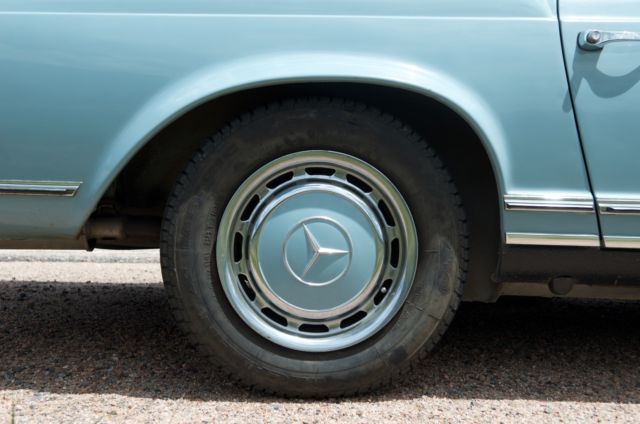 1969 Blue 304G Mercedes-Benz 200-Series Convertible