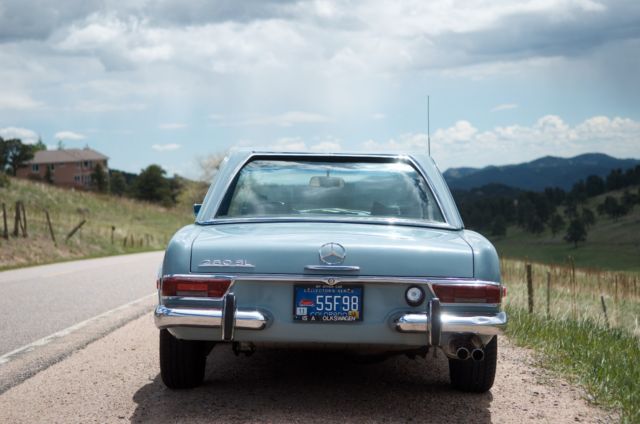 1969 Blue 304G Mercedes-Benz 200-Series Convertible