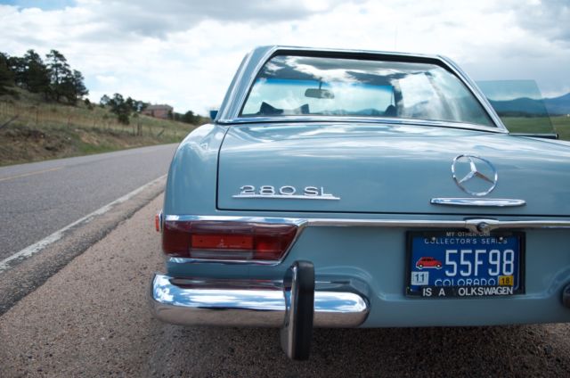 1969 Blue 304G Mercedes-Benz 200-Series Convertible